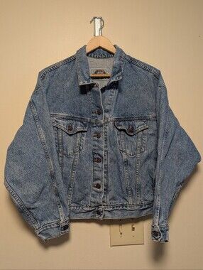 Levi's Authentic 90s Vintage Cropped Denim Jacket Women's Medium